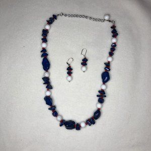 Betsy Michaels Glass & Polished Stone Necklace with Earrings